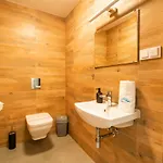 Invest Centrum Park 2 Apartamento