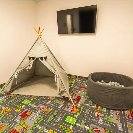 Invest Centrum Park 2 Appartamento *